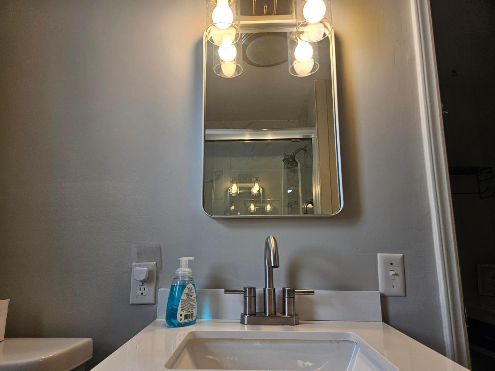 שרלוט Private Single Level Standalone House Large Lot - 3 Bedrooms מראה חיצוני תמונה